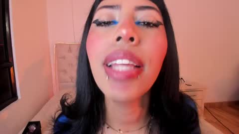 Snapshot of nina_fooxxx1 chatting on 05.30.26 Nina Fox online show from 05.30.26