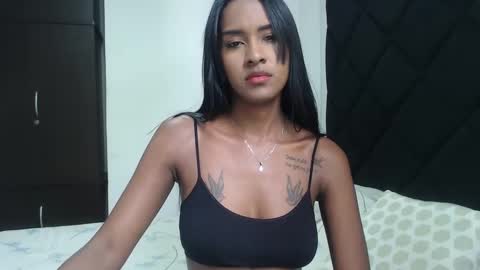 Snapshot of nina_inkk chatting on 03.12.25 Carolina online show from 03.12.25