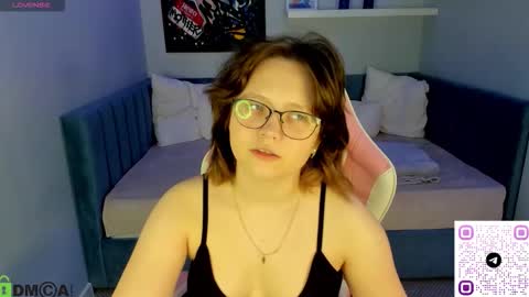 nina lunaa online show from 10.07.25