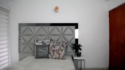  Nina  online show from 01.09.25