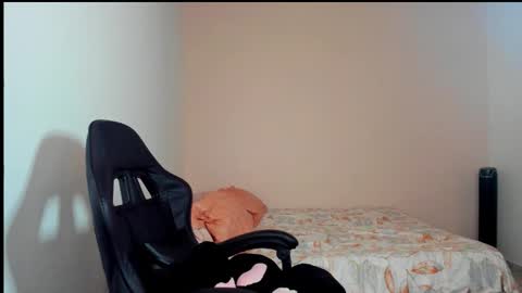 Snapshot of nina_pons chatting on 02.18.26 Nina online show from 02.18.26