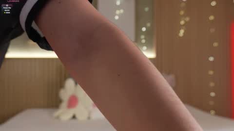 NINA online show from 03.29.26