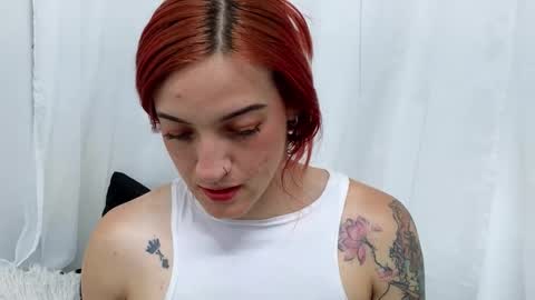 Ninaa fox online show from 09.10.25