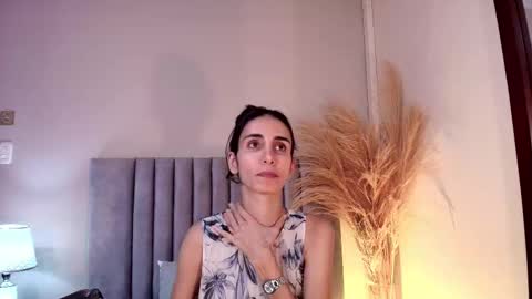 Nina online show from 10.18.25