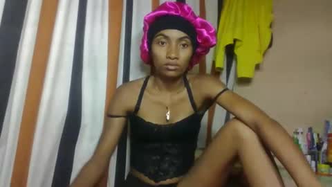 ninaeaa online show from 03.31.26