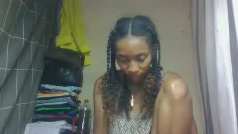 Snapshot of ninaeaa chatting on 04.19.26 ninaeaa online show from 04.19.26