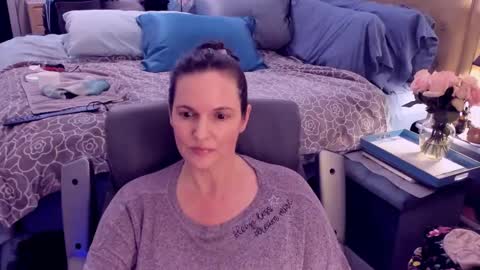 Snapshot of ninajaymes chatting on 01.24.25 Nina Jaymes online show from 01.24.25