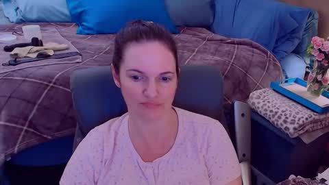 Snapshot of ninajaymes chatting on 09.08.25 Nina Jaymes online show from 09.08.25