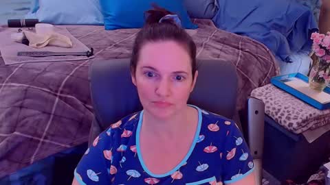 Snapshot of ninajaymes chatting on 09.16.25 Nina Jaymes online show from 09.16.25