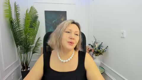 ninastarle online show from 01.10.26