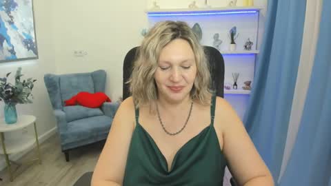 ninastarle online show from 03.28.26