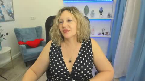 Snapshot of ninastarle chatting on 04.29.26 ninastarle online show from 04.29.26