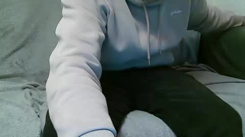 Snapshot of nineinches2222 chatting on 03.09.25 Nineinches online show from 03.09.25