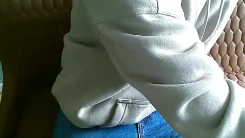 Snapshot of nineinches2222 chatting on 10.02.25 Nineinches online show from 10.02.25