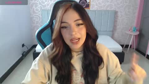 Ninfa  online show from 12.21.24