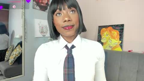 Snapshot of nini_martinii chatting on 03.09.25 NINI online show from 03.09.25