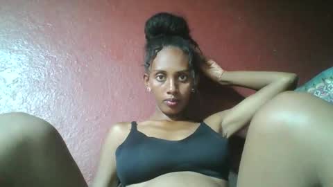 Snapshot of ninie246746 chatting on 02.08.25 ninie246746 online show from 02.08.25