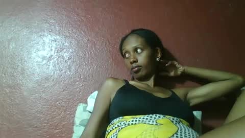 Snapshot of ninie246746 chatting on 03.08.25 ninie246746 online show from 03.08.25