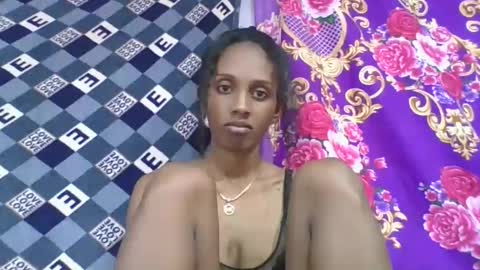 Snapshot of ninie246746 chatting on 04.18.26 ninie246746 online show from 04.18.26