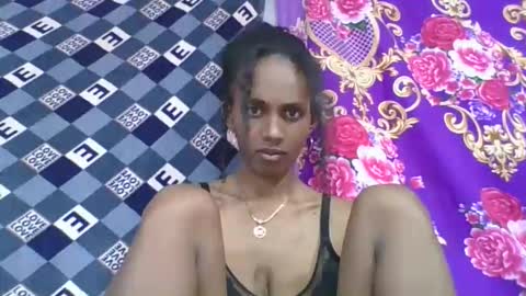 Snapshot of ninie246746 chatting on 04.18.26 ninie246746 online show from 04.18.26