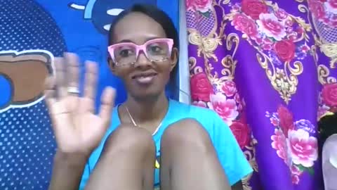 Snapshot of ninie246746 chatting on 05.14.26 ninie246746 online show from 05.14.26