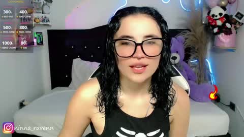 Snapshot of ninna_raven chatting on 05.01.26 Ninna online show from 05.01.26