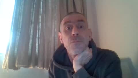 nirevess online show from 02.20.25