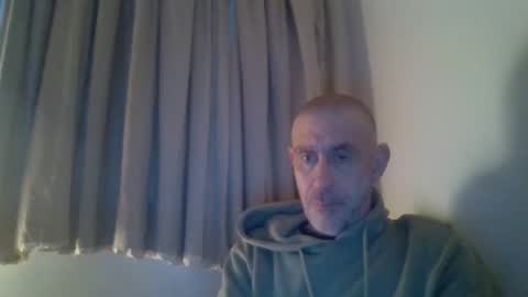 nirevess online show from 02.23.25