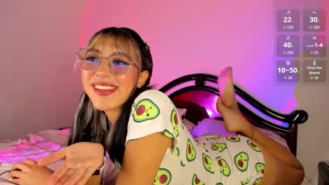 Snapshot of nirit3183 chatting on 02.19.26 Daph J online show from 02.19.26