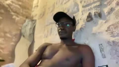 nitammartin85 online show from 10.20.25