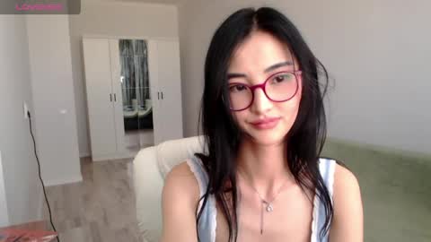Snapshot of niufrommacau chatting on 04.23.26 Niu online show from 04.23.26