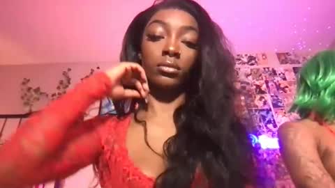 NIVIA WOLFE online show from 12.14.24