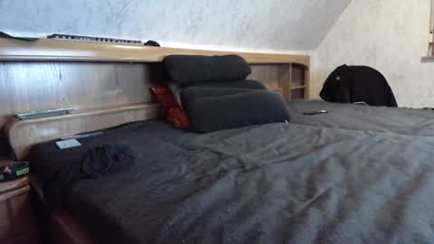 Snapshot of nixan85 chatting on 02.02.25 nixan85 online show from 02.02.25