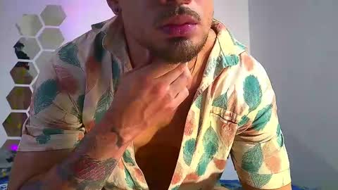 Nicolas Muscle online show from 12.12.24