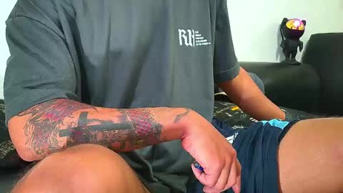 Nicolas Muscle online show from 02.13.25