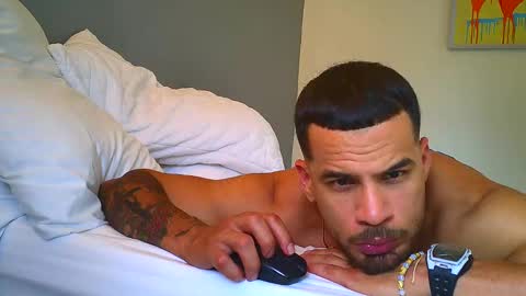 Nicolas Muscle online show from 03.02.25