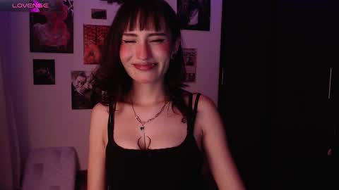 Nixxie  online show from 12.02.25