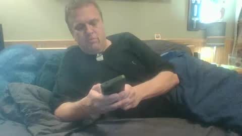 Snapshot of nkars33 chatting on 10.28.25 nkars33 online show from 10.28.25