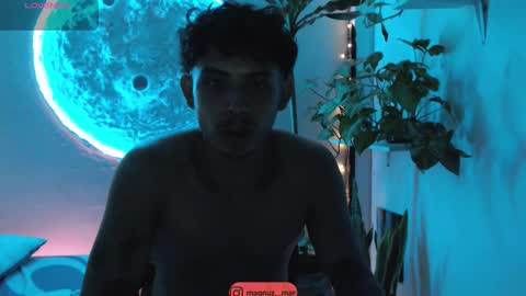 Snapshot of no_face_69 chatting on 11.27.25 x online show from 11.27.25