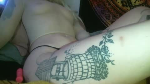 Snapshot of no_facequeen chatting on 02.23.25 Leah online show from 02.23.25