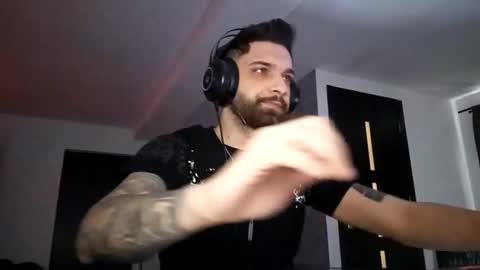 Snapshot of no_name_n33d chatting on 02.06.25 no_name_n33d online show from 02.06.25