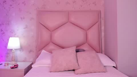   ambarsulliva  online show from 01.28.25