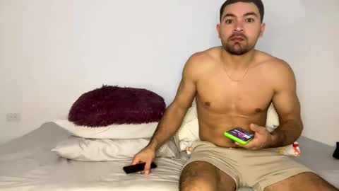 Snapshot of noah_3050 chatting on 11.23.25 noah_3050 online show from 11.23.25