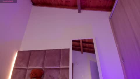 Sara  online show from 04.16.26