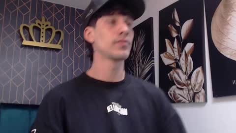 Snapshot of noah_brigth chatting on 03.02.25 Noah Brigth online show from 03.02.25