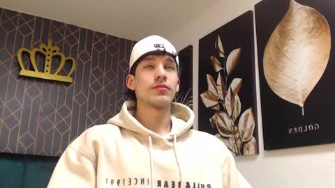 Snapshot of noah_brigth chatting on 03.11.25 Noah Brigth online show from 03.11.25