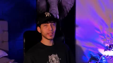 Noah Brigth online show from 11.09.25