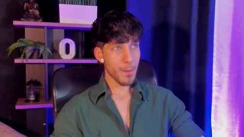 Noah Brigth online show from 11.28.25