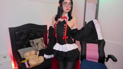 Anna Cherry online show from 12.23.25