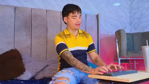 NOAH  online show from 02.02.25